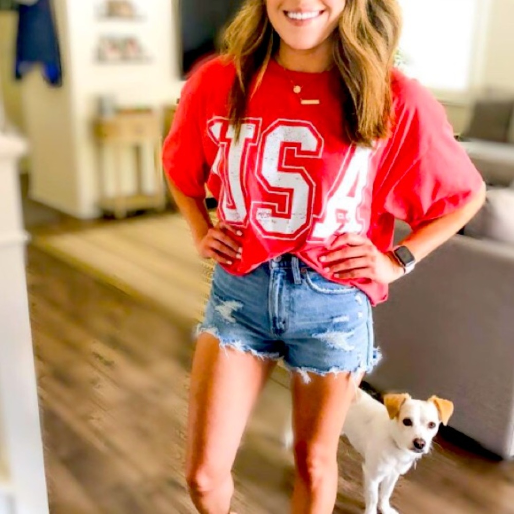 NWT USA red cropped short sleeve graphic t-shirt